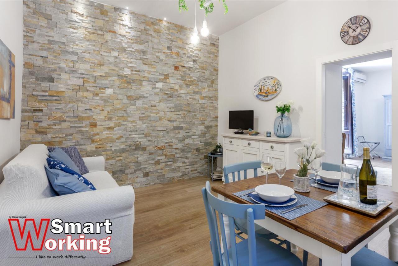 Casa Nagale- Una Suite Di Charme Nel Cuore Di Ortigia A 50 Mt Dal Mare 锡拉库扎 外观 照片